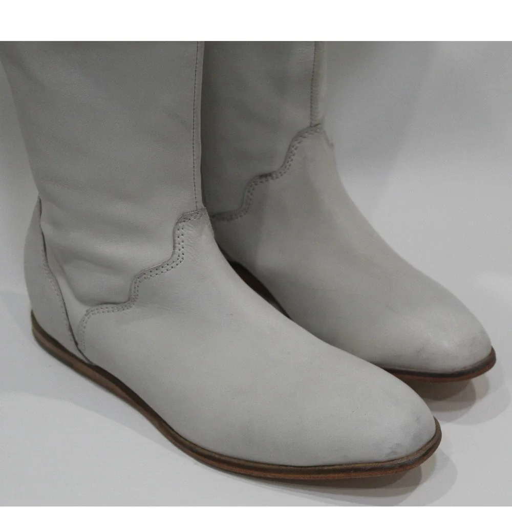 Vintage Foundry‎ Co Women's Light Gray Leather Tall Fold Over Boots 8.5 VFL285